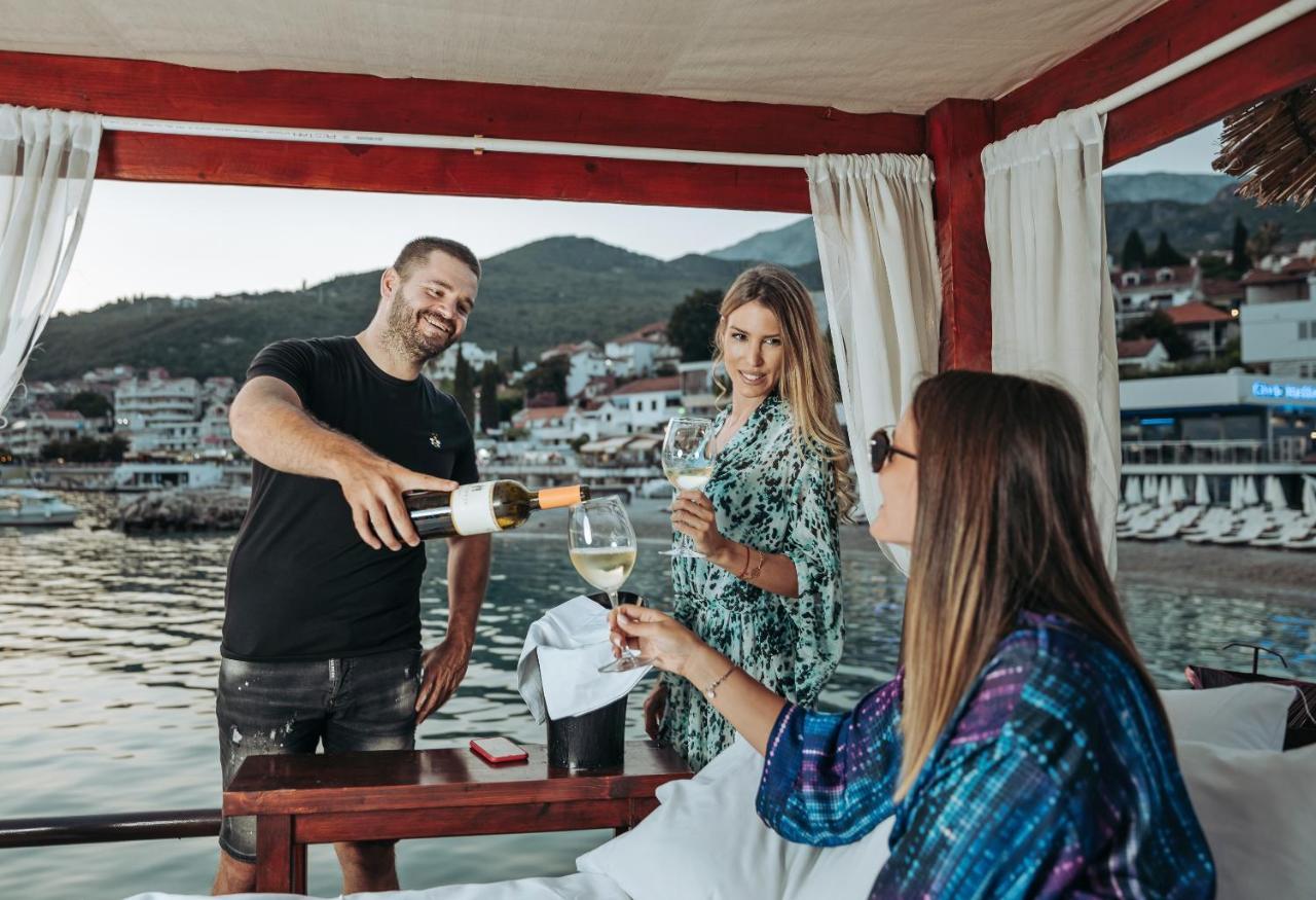 Garni Hotel Kruso Херцег Нови Екстериор снимка