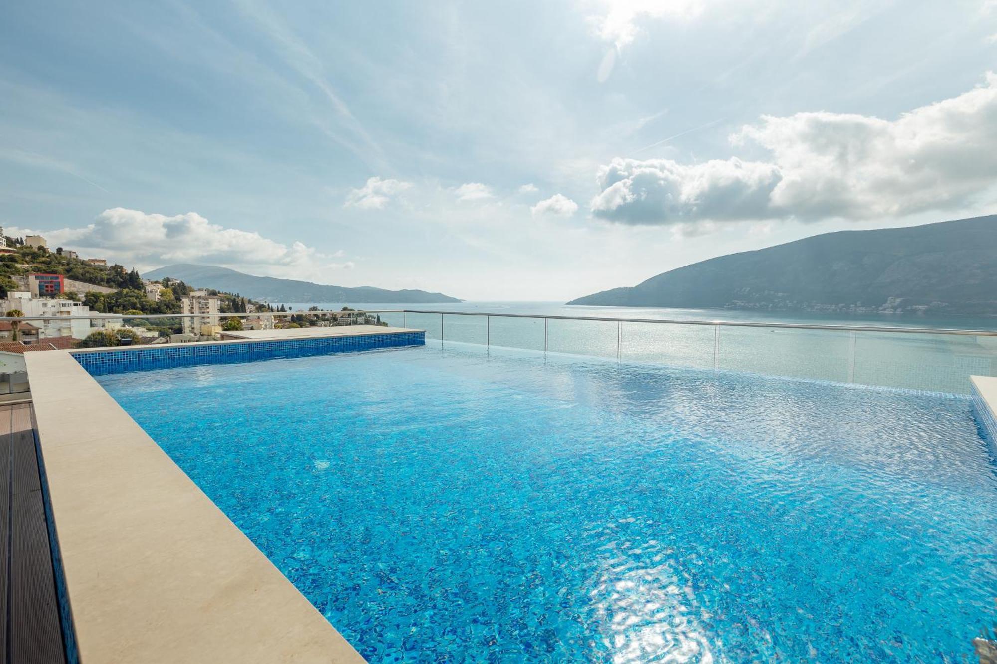 Garni Hotel Kruso Херцег Нови Екстериор снимка