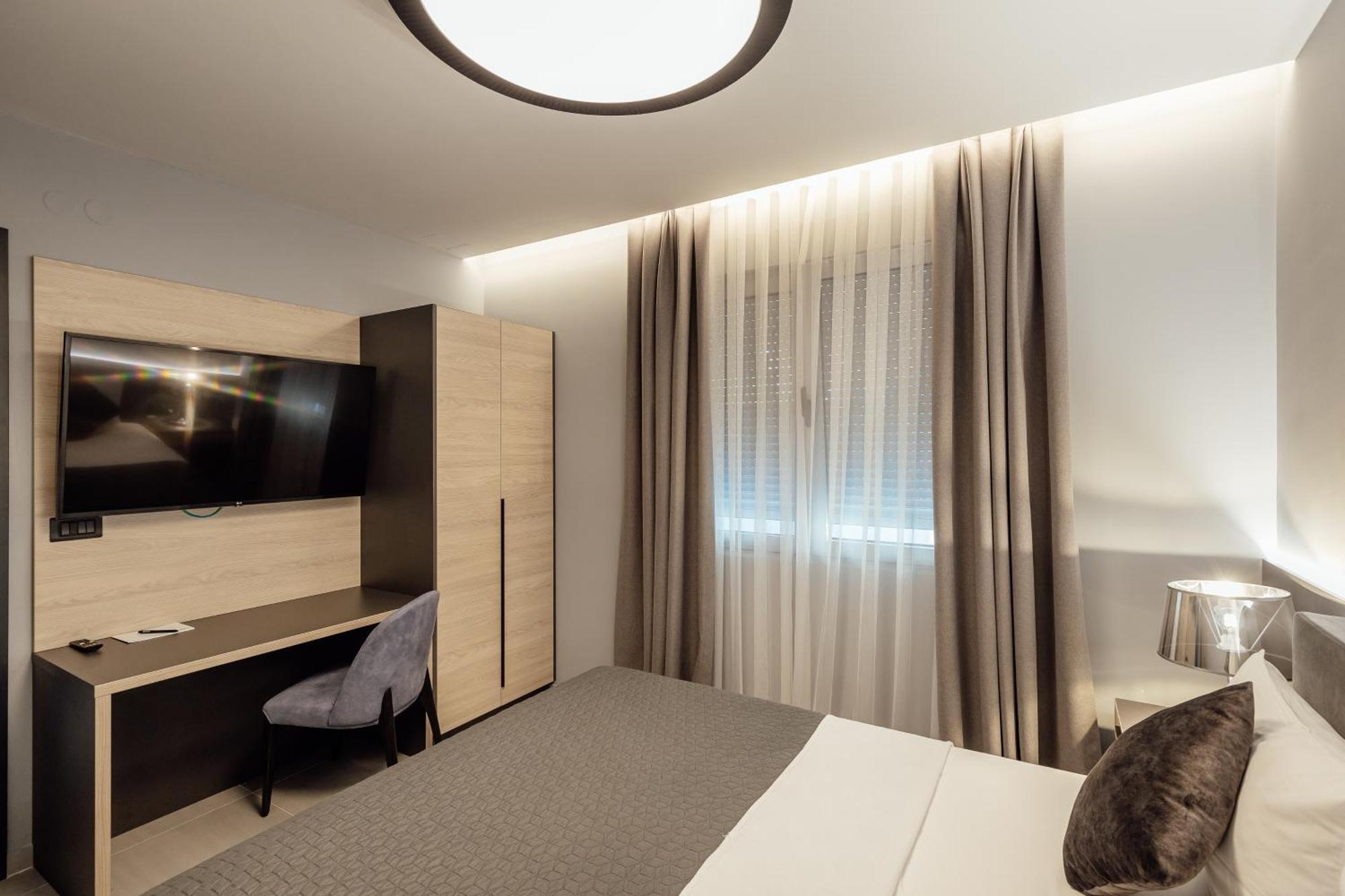 Garni Hotel Kruso Херцег Нови Екстериор снимка